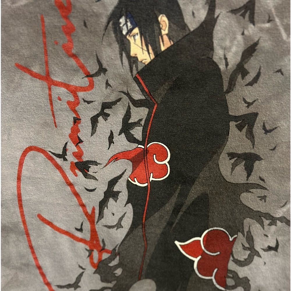 Primitive/ Naruto/ Itachi T-Shirt. Pre-owned good condition. Youth X- Largest